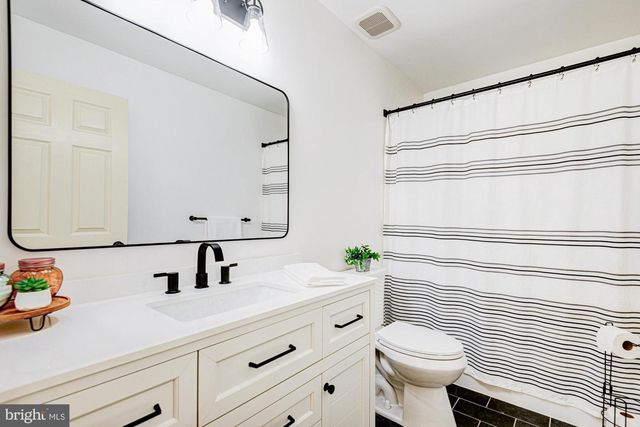 1 ARLINDA CT, Middletown, DE 19709