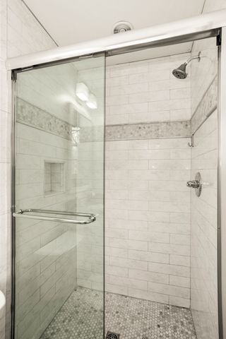 955 Davidson Dr, Nashville, TN 37205