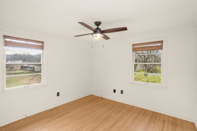 955 Davidson Dr, Nashville, TN 37205