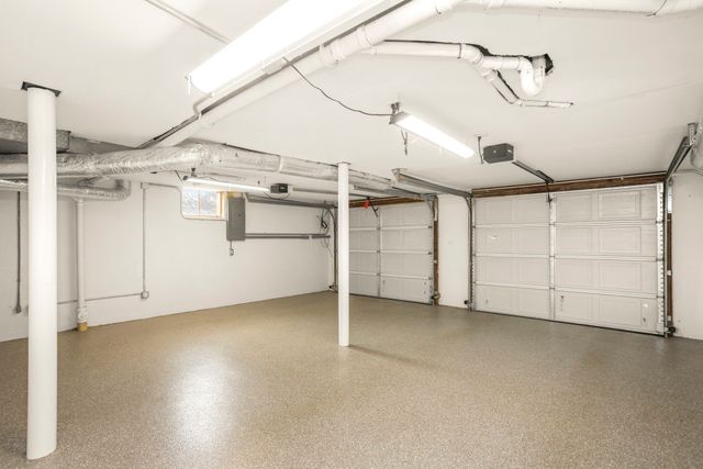 955 Davidson Dr, Nashville, TN 37205