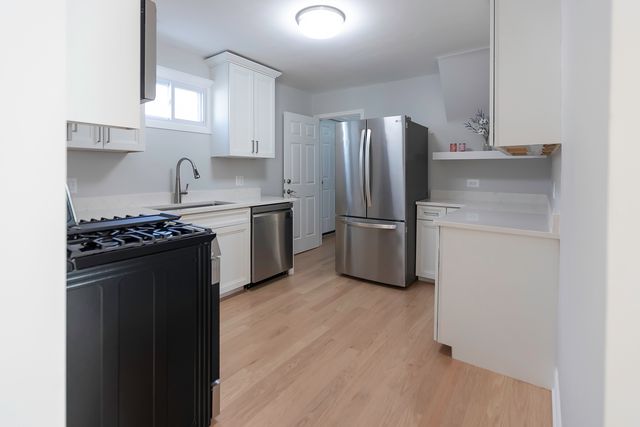 3948 N Olcott Avenue 1, Chicago, IL 60634