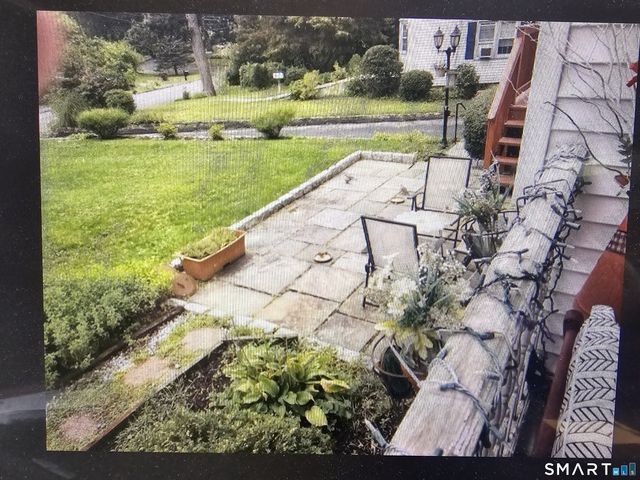 47 Wood Ridge Drive, Stamford, CT 06905