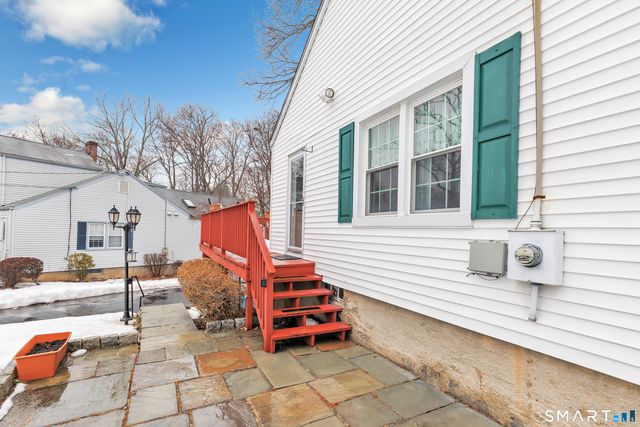 47 Wood Ridge Drive, Stamford, CT 06905