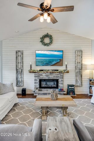 1428 Ogelthorp Drive NW, Calabash, NC 28467