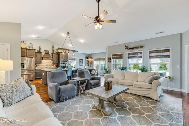 1428 Ogelthorp Drive NW, Calabash, NC 28467