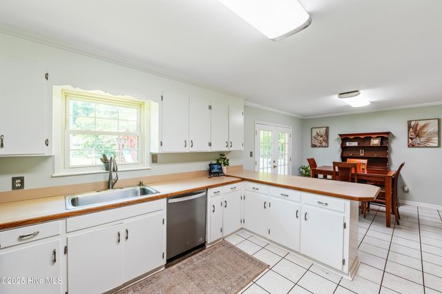 2007 N Kerr Avenue, Wilmington, NC 28405