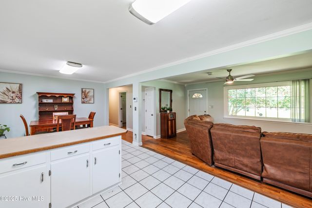 2007 N Kerr Avenue, Wilmington, NC 28405
