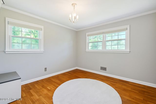 2007 N Kerr Avenue, Wilmington, NC 28405