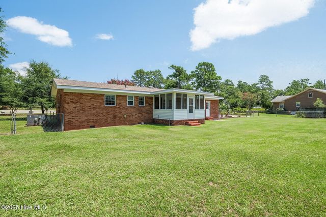 2007 N Kerr Avenue, Wilmington, NC 28405