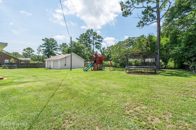 2007 N Kerr Avenue, Wilmington, NC 28405