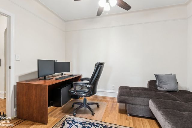 7320 Austin St Apt 3O, New York City, NY 11375