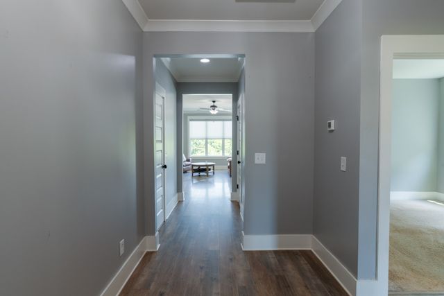 7527 Maggie Dr, Antioch, TN 37013