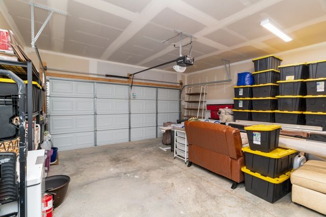 7527 Maggie Dr, Antioch, TN 37013