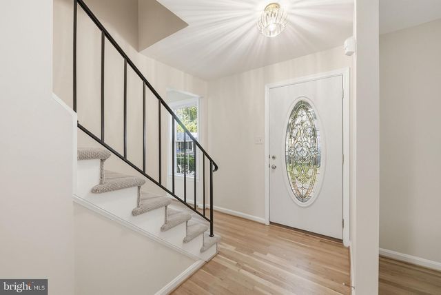 820 S QUINCY ST, Arlington, VA 22204