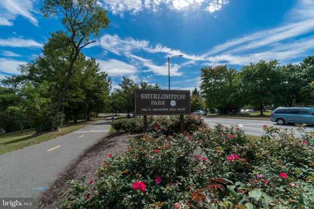 820 S QUINCY ST, Arlington, VA 22204