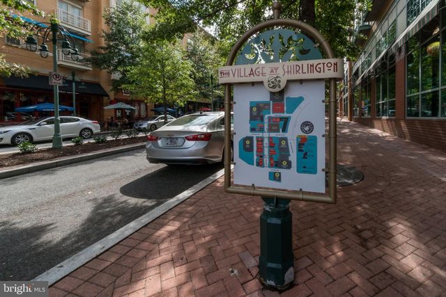 820 S QUINCY ST, Arlington, VA 22204