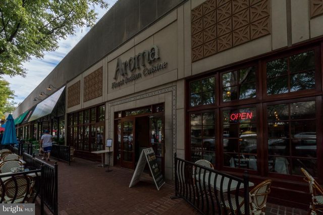 820 S QUINCY ST, Arlington, VA 22204