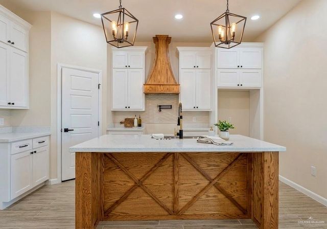 301 Barcelona Drive, Donna, TX 78537