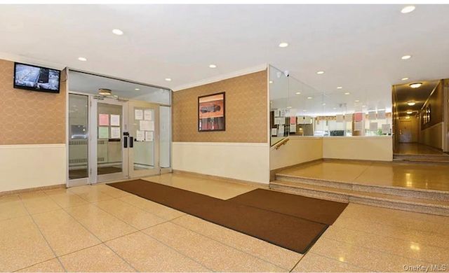 8111 45th Avenue 5C, Elmhurst, NY 11373