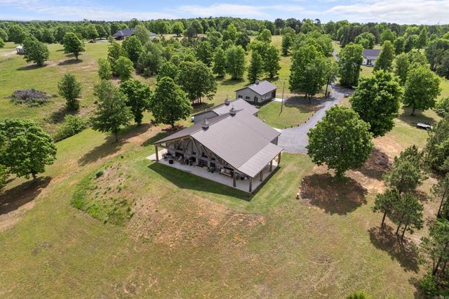 306 Rocky Point Circle, Bee Branch, AR 72013