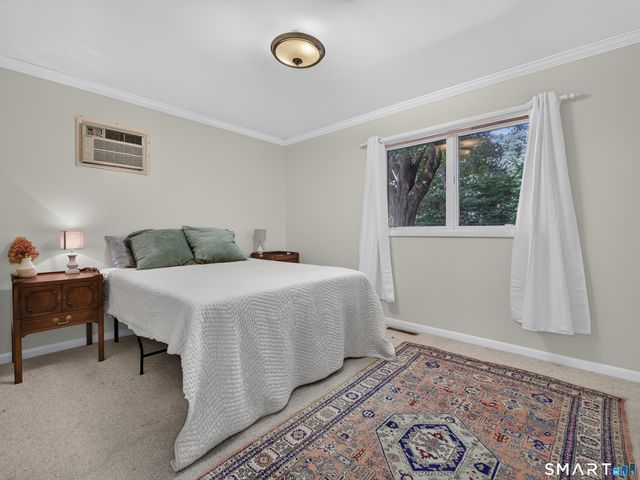 35 Oswegatchie Road, Waterford, CT 06385