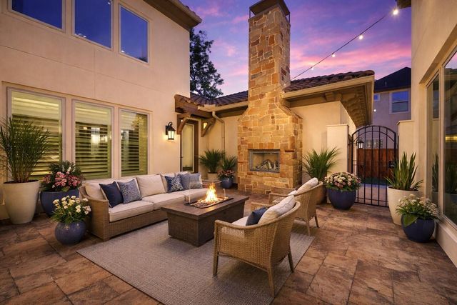 6007 Abercombie Lane, Sugar Land, TX 77479