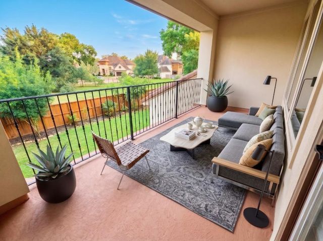 6007 Abercombie Lane, Sugar Land, TX 77479