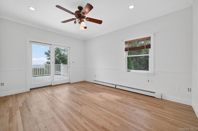 10 Soluri Lane, Tomkins Cove, NY 10986