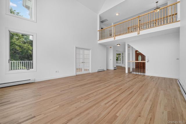 10 Soluri Lane, Tomkins Cove, NY 10986