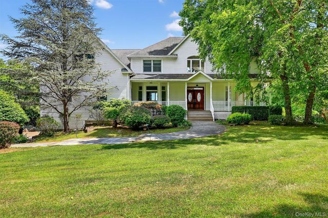 10 Soluri Lane, Tomkins Cove, NY 10986