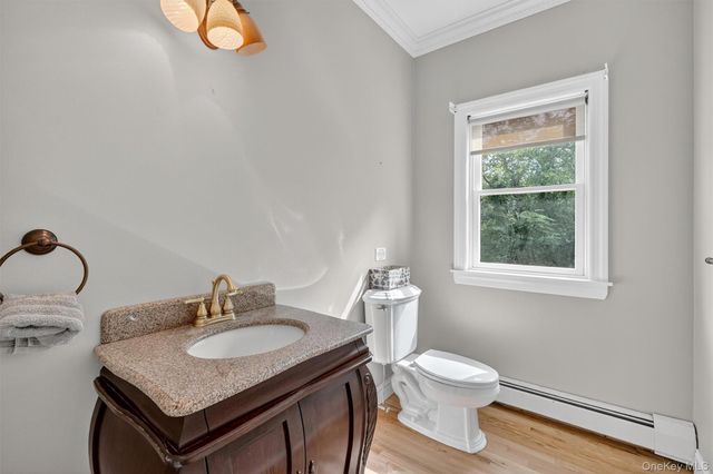 10 Soluri Lane, Tomkins Cove, NY 10986