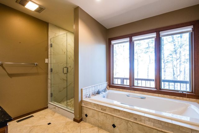 11201 Old Arkansas Drive, Roland, AR 72135