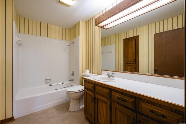 11201 Old Arkansas Drive, Roland, AR 72135