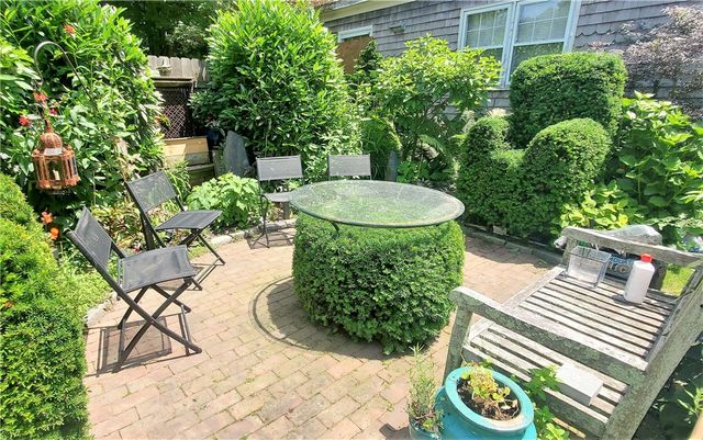22 Annandale Road 2, Newport, RI 02840
