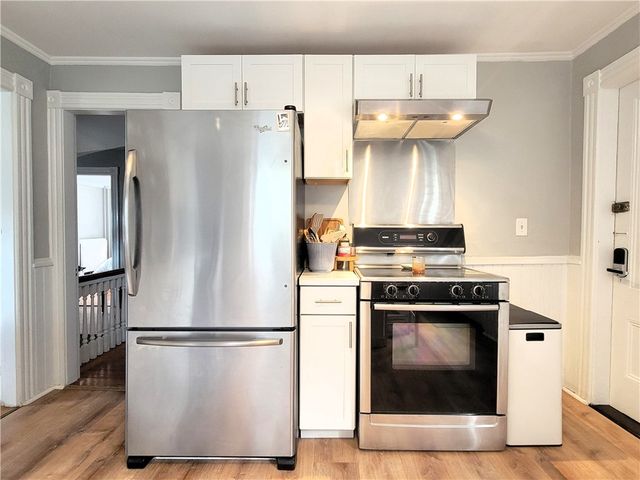22 Annandale Road 2, Newport, RI 02840