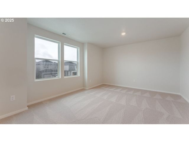 4989 Marr Ave Ne, Salem, OR 97301