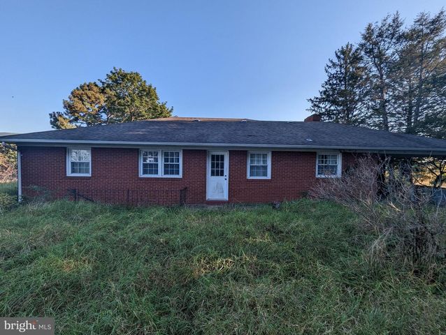 196 GOOD MILL RD, Rileyville, VA 22650