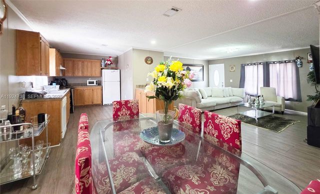 225 N Estribo ST, Clewiston, FL 33440