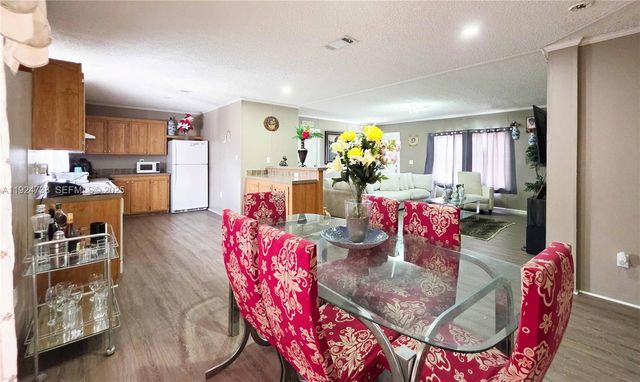 225 N Estribo ST, Clewiston, FL 33440