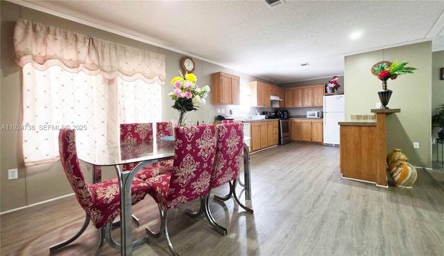 225 N Estribo ST, Clewiston, FL 33440