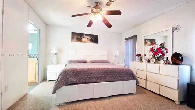 225 N Estribo ST, Clewiston, FL 33440