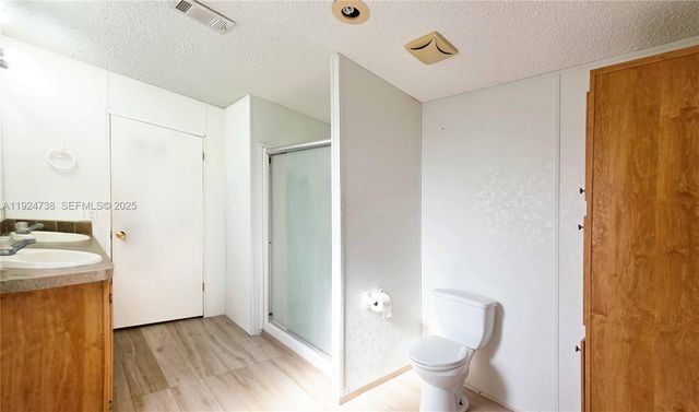 225 N Estribo ST, Clewiston, FL 33440