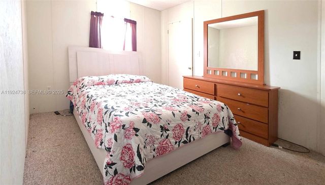 225 N Estribo ST, Clewiston, FL 33440