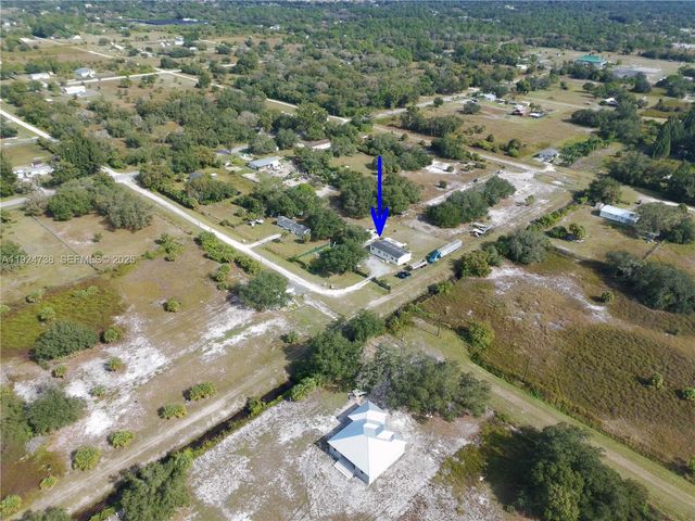 225 N Estribo ST, Clewiston, FL 33440