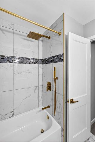 18827 Woodside Street, Harper Woods, MI 48225