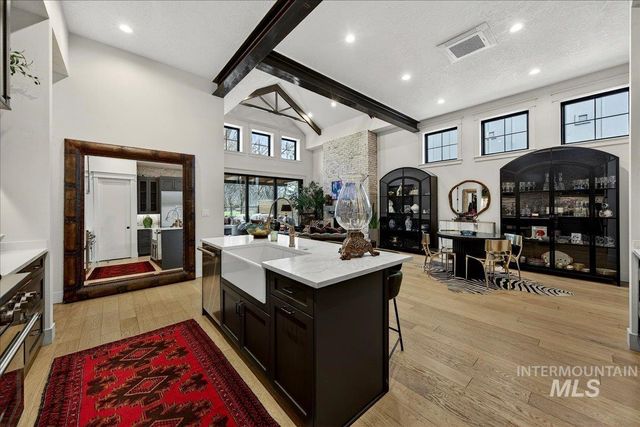 152 S Carbon Rivet Ave, Eagle, ID 83616