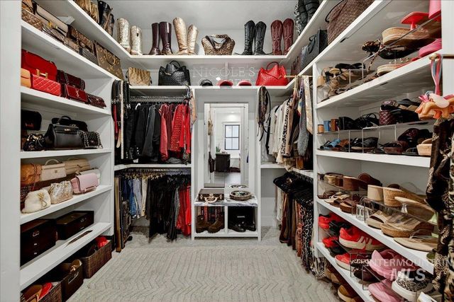 152 S Carbon Rivet Ave, Eagle, ID 83616