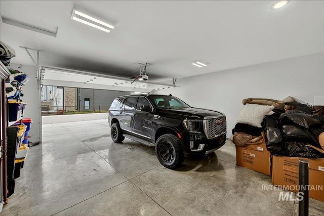 152 S Carbon Rivet Ave, Eagle, ID 83616