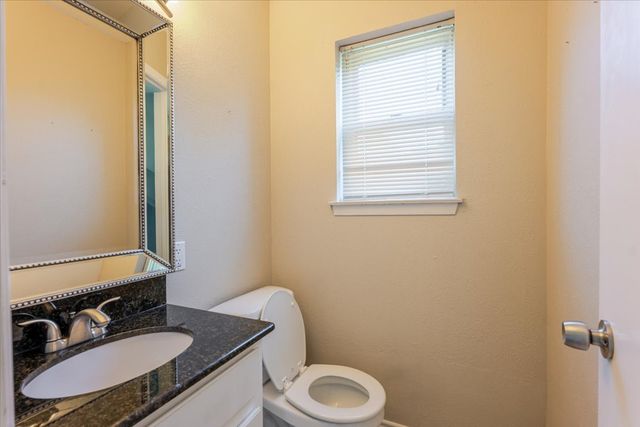 711 Shelmar Drive, Euless, TX 76039