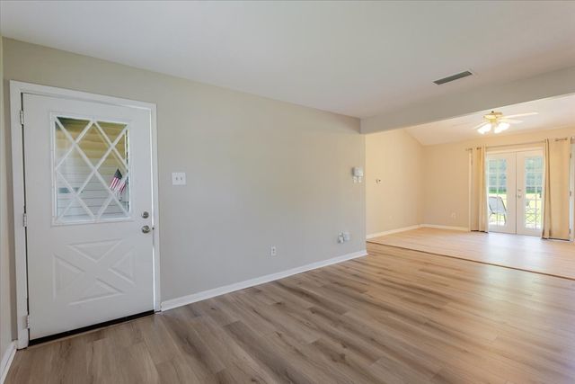 711 Shelmar Drive, Euless, TX 76039